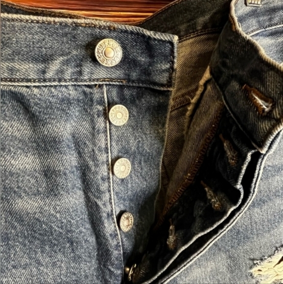 Express Button Up High Waist Mom Jean Shorts (Size 14) - Picture 2 of 9